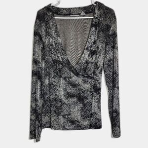 Chicos Travelers Slinky Faux Wrap Top 2 Large